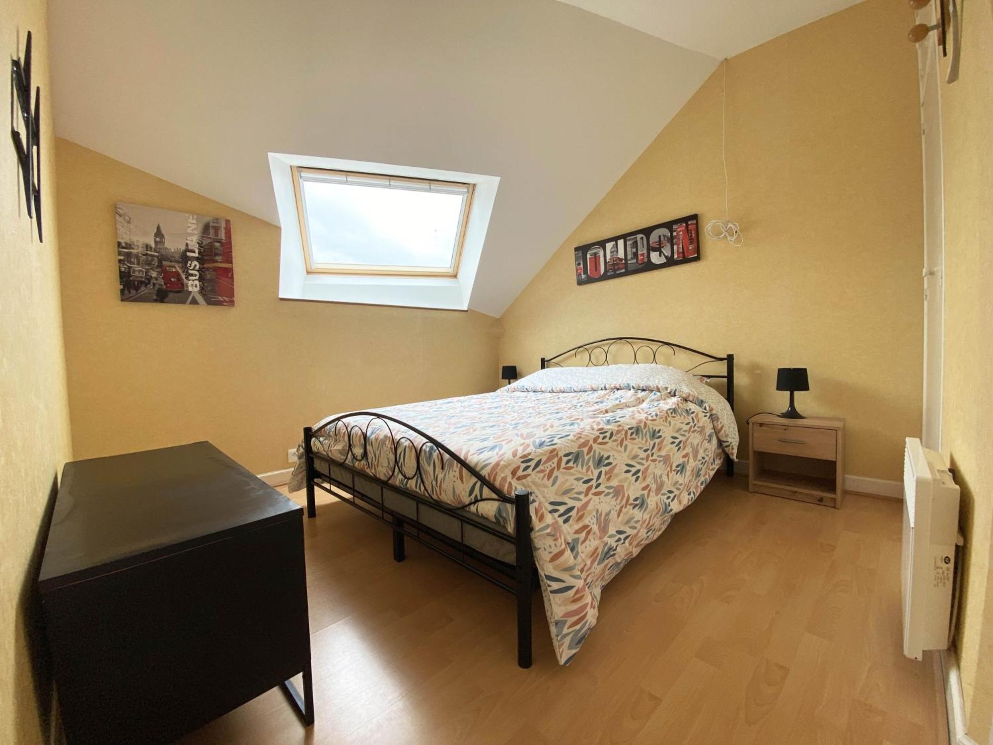 Appartement Tout Confort En Centre-Ville Cosne-Cours-Sur-Loire Ngoại thất bức ảnh